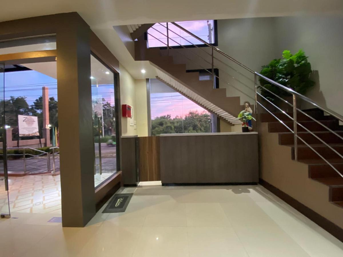 Отель Eight Breeze Baclayon Экстерьер фото