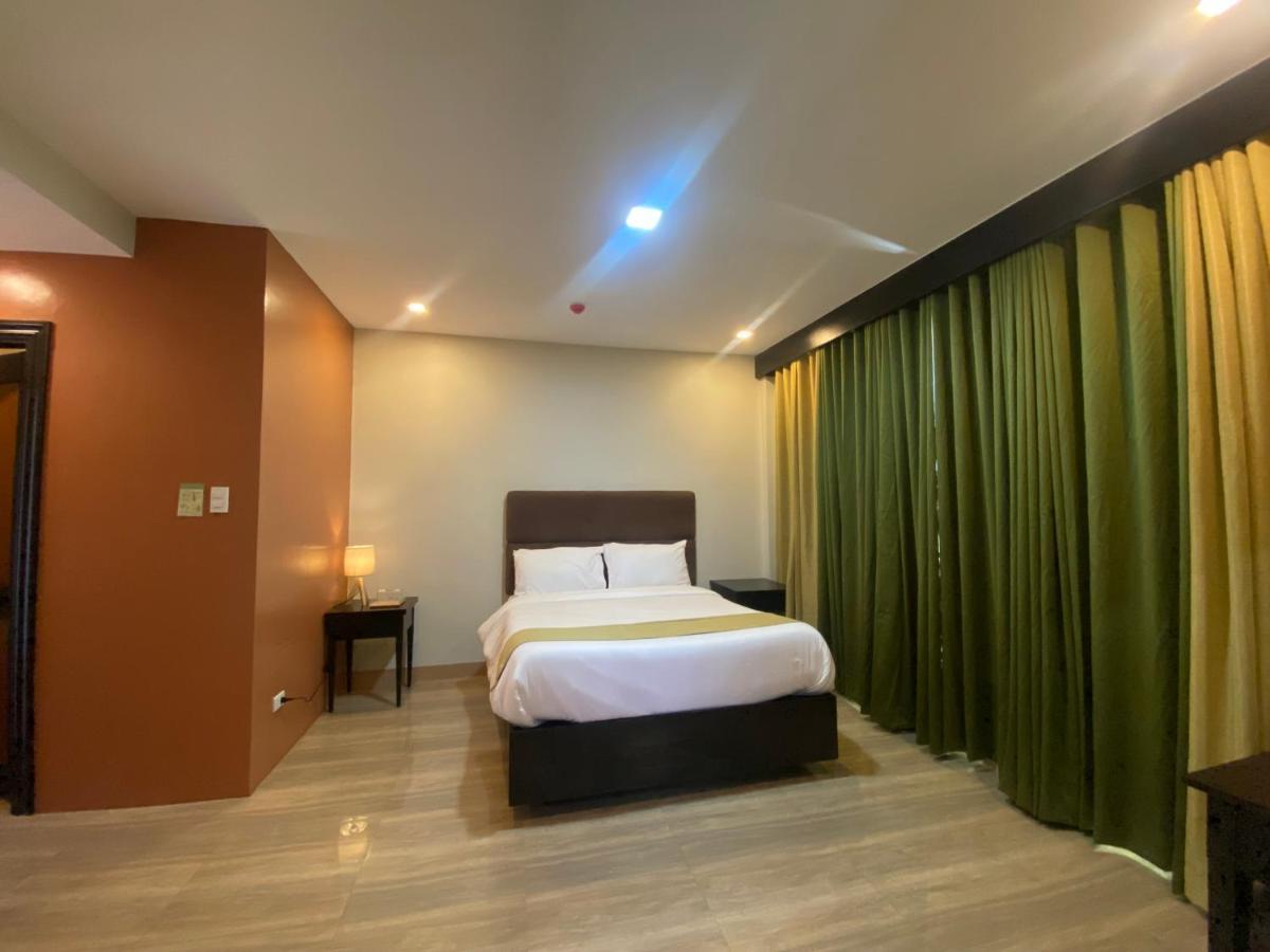 Отель Eight Breeze Baclayon Экстерьер фото